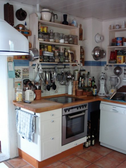 Küche 'Mittelpunkt des Hauses vor der Erneuerung 2009'